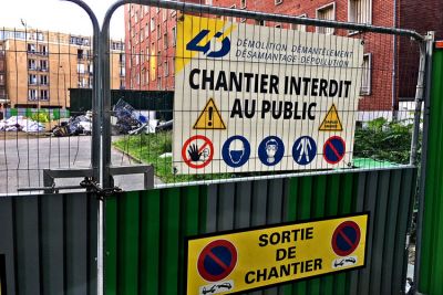 Amiante dans les bâtiments : le repérage avant travaux attendra